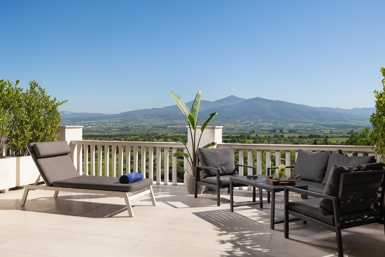 Heaven Hotel Thessaloniki Airport Over view