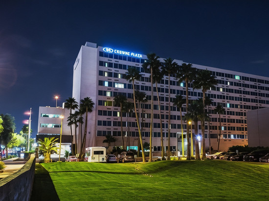 Crowne Plaza 凤凰城机场