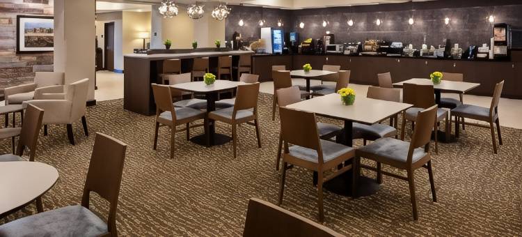 奥弗兰贝斯特韦斯特优质旅馆(Best Western Plus Overland Inn)图片