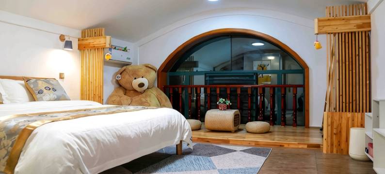 李梅芳客栈(货站路1号分店)图片