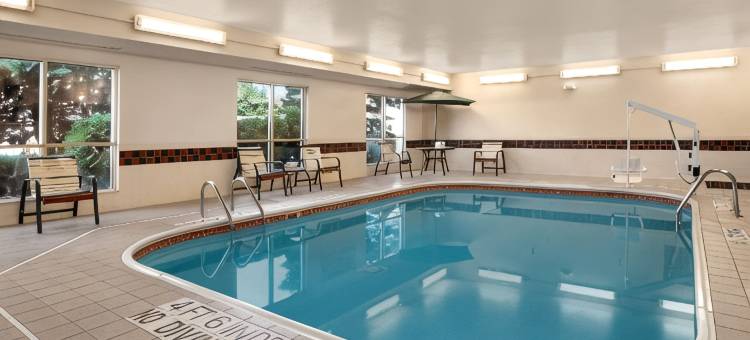 托莱多丽怡酒店(Country Inn & Suites by Radisson, Toledo, Oh)图片