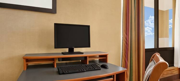 牛津速8酒店(Super 8 by Wyndham Oxford)图片