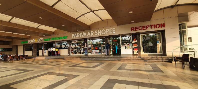 格兰德帕里瓦酒店(Hotel Grand Parivaar)图片