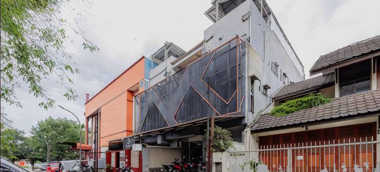 红门酒店普拉斯@D San布阿巴图公寓(RedDoorz Plus @ D San Residence Buah Batu)图片
