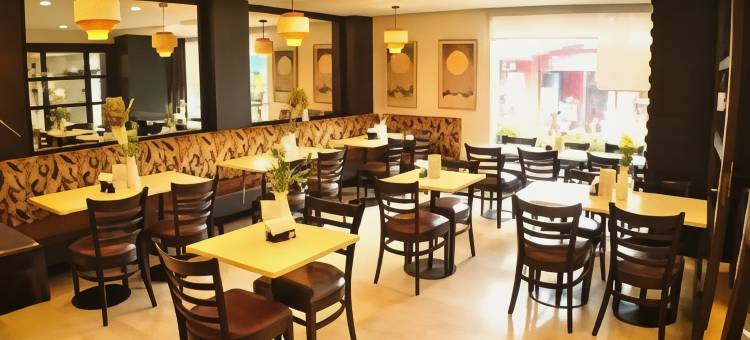 奎松市马勒卡斯菲尔萨酒店(Fersal Hotel Malakas)图片