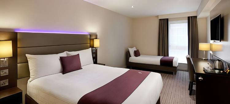 伯恩茅斯东崖普瑞米尔酒店(Premier Inn Bournemouth East Cliff)图片