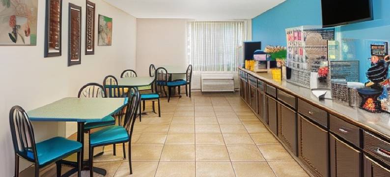 查尔斯顿戴斯酒店(Days Inn by Wyndham Charleston)图片