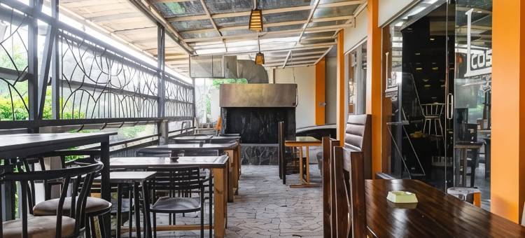 红多兹酒店-近茂物出口(RedDoorz Near Exit Toll Bogor)图片