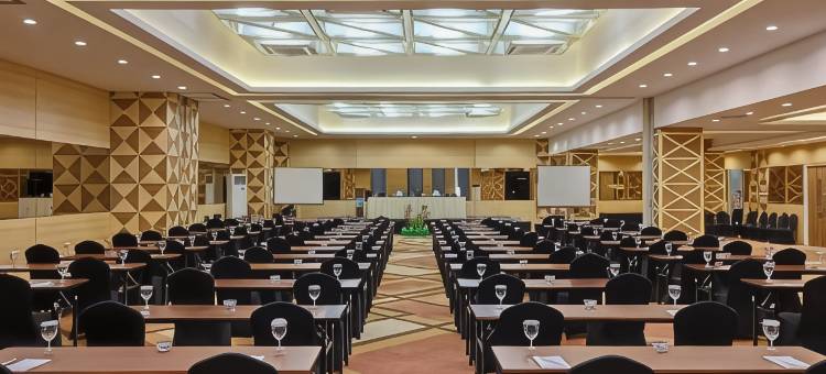 望加锡KHAS酒店(Khas Makassar Hotel)图片