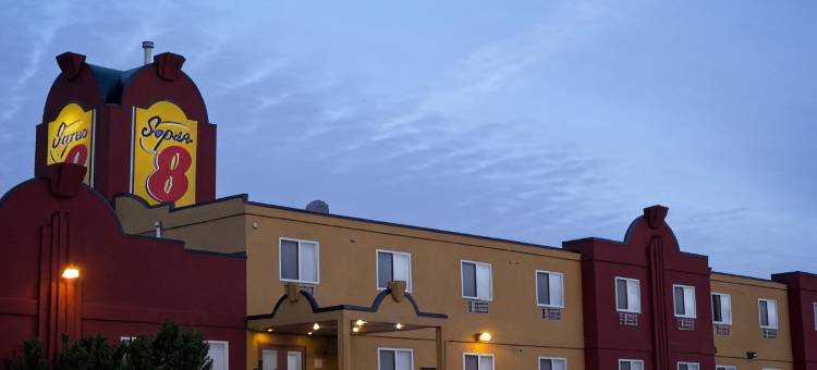 斯威夫特速8酒店(Super 8 by Wyndham Swift Current)图片