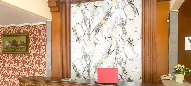 城市景观萨比塔卡利贾蒂梭邦酒店(Urbanview Sabitha Kalijati Subang)图片