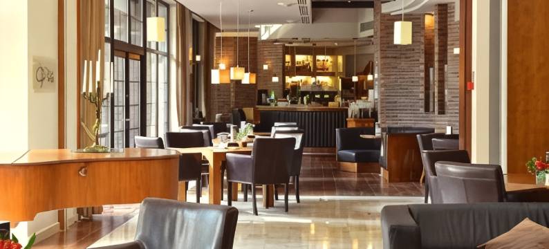 迪卢斯奇山伊莲娜·厄里斯博士SPA酒店(Hotel Spa Dr Irena Eris Wzgórza Dylewskie)图片