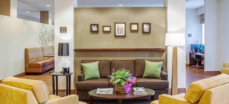 帕克斯堡舒眠酒店(Sleep Inn & Suites Parkersburg)图片