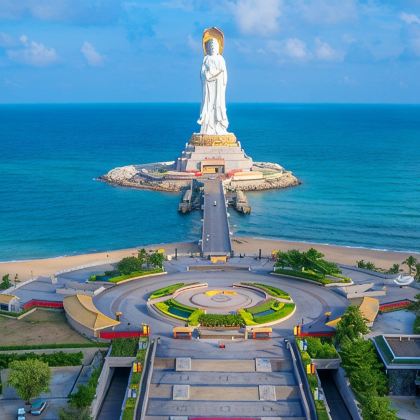 海南三亚+蜈支洲岛5日4晚跟团游