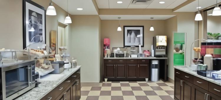 希尔顿欢朋酒店-布罗克波特(Hampton Inn Brockport)图片