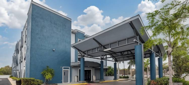 海牛贝斯特韦斯特优质酒店(Best Western Plus Bradenton Gateway Hotel)图片