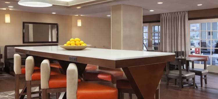 查尔斯顿南岭欢朋酒店(Hampton Inn Charleston-Southridge)图片