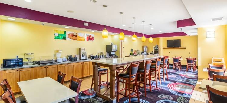 德克萨斯城I-45凯艺酒店(Quality Inn Texas City I-45)图片