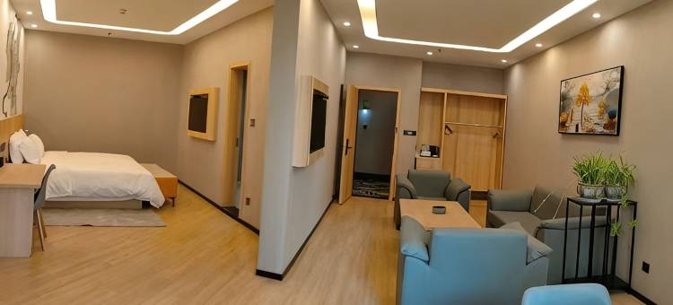 阜阳临泉青皮树酒店(大润发翔海金街店)图片