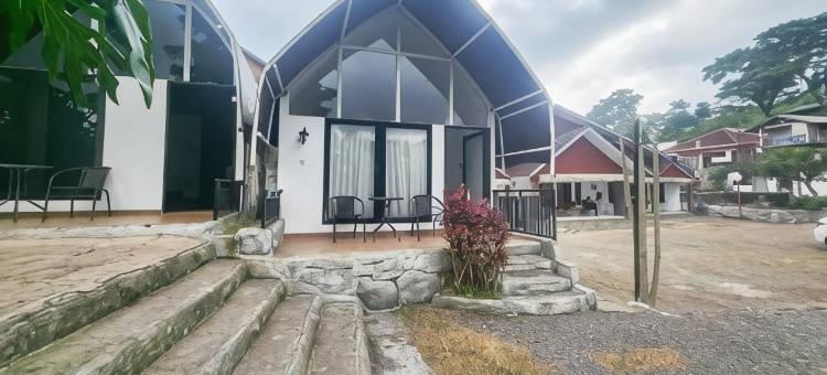 Sukabumi Urbanview Villa 36酒店(Urbanview Hotel Villa 36 Sukabumi)图片