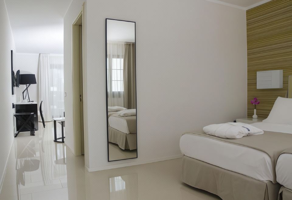 Boutique Hotel H10 White Suites - Adults Only Hotel Overview