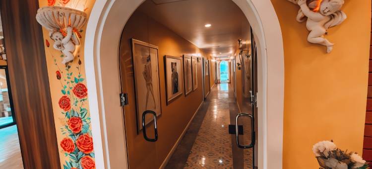 卡斯特罗度假村(The Castello Resort)图片