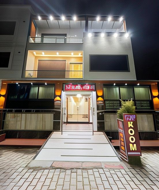 Taj Nice Point Manage by Taj Sunrise Group Hotel Overview