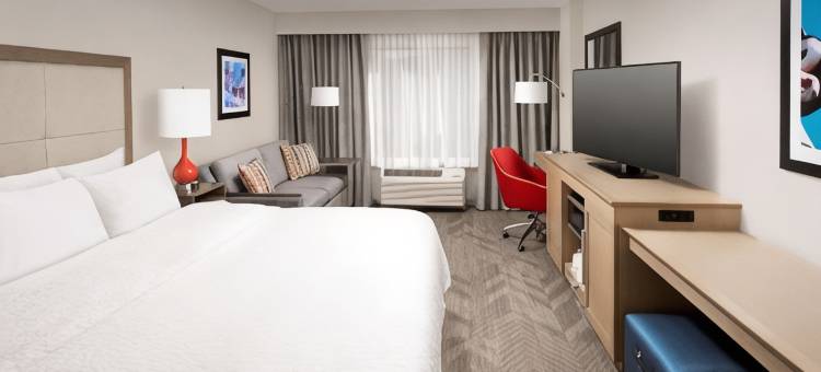 阿纳海姆加登格罗夫欢朋套房酒店(Hampton Inn & Suites Anaheim Garden Grove)图片