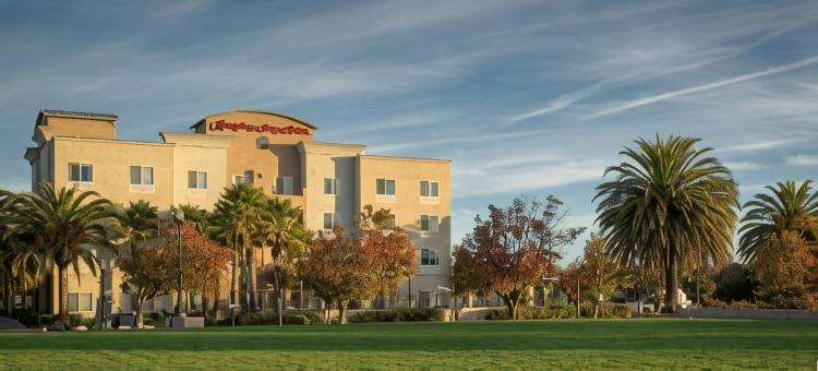 萨斯城河岸欢朋套房酒店(Hampton Inn & Suites Suisun City Waterfront)图片