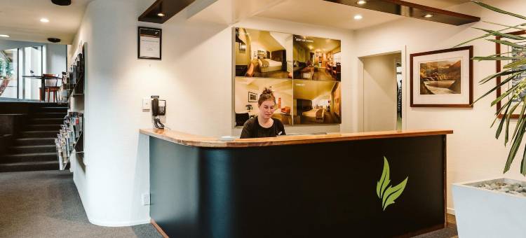 花园阁套房公寓(Garden Court Suites and Apartments)图片