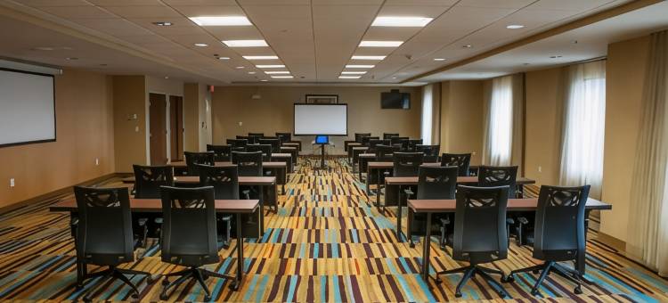 埃尔克哈特万豪万枫酒店(Fairfield Inn & Suites Elkhart)图片