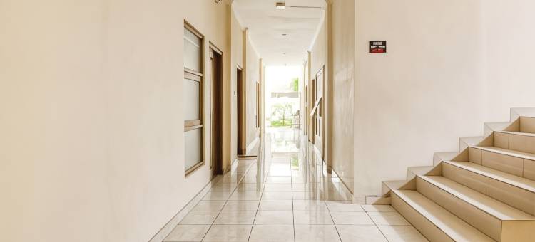 红多兹伊斯兰酒店@加亚亚纳路口(RedDoorz Syariah @ Jalan Simpang Gajayana)图片