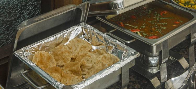 特里博餐厅 - 靠近勒克瑙火车站(Treebo Resto- Near Lucknow Railway Station)图片