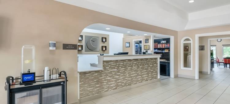 拉格兰奇舒适酒店及套房 - 路易斯维尔地区(Comfort Inn & Suites la Grange - Louisville Area)图片