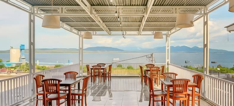 格兰德希尔斯酒店-近吉打邦巴纽旺宜-红门酒店合作(Grand Hills Hotel Banyuwangi Mitra RedDoorz)图片