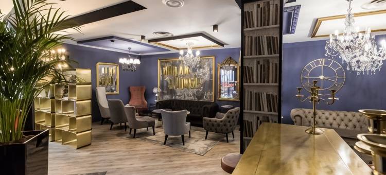 克莱门特巴拉哈斯酒店(Clement Barajas)图片