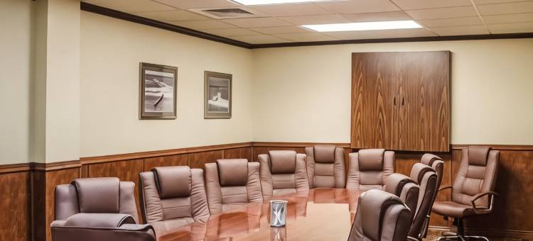 品质酒店及套房-彭萨科拉湾景(Quality Inn & Suites Pensacola Bayview)图片