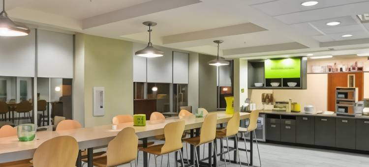 希尔顿阿尔伯克基市区/大学希尔顿Home2套房酒店(Home 2 Suites by Hilton Albuquerque / Downtown - University)图片