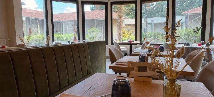 绍莱北部罗吉斯艾勒比原生酒店(The Originals City, Logis d'Elbée, Cholet Nord)图片