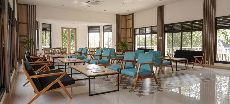 贾蒂卢尔山谷度假村(Jatiluhur Valley Resort)图片