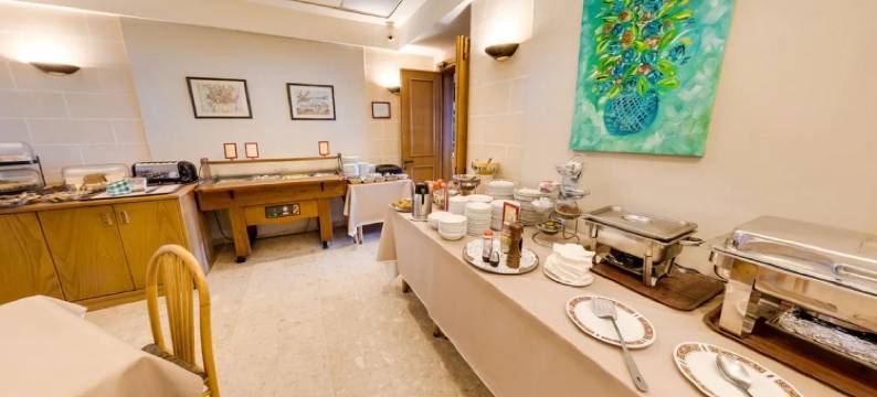 斯利马木屋酒店(Sliema Chalet Hotel)图片