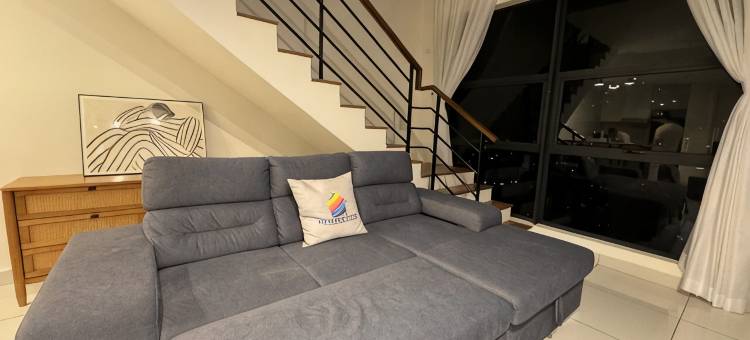 Rainbow Suites @ Arte Mont Kiara图片