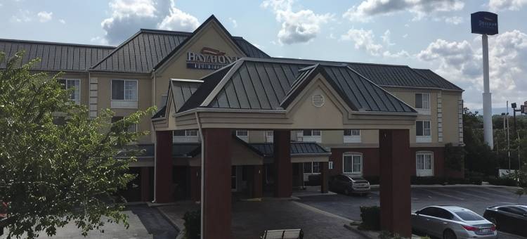 克林顿美吟酒店(Baymont by Wyndham Clinton)图片