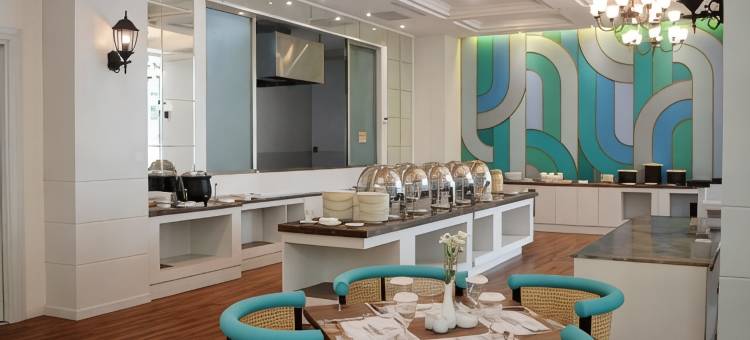 日惹马里奥波罗卡文顿酒店(Cavinton Hotel Malioboro Yogyakarta)图片