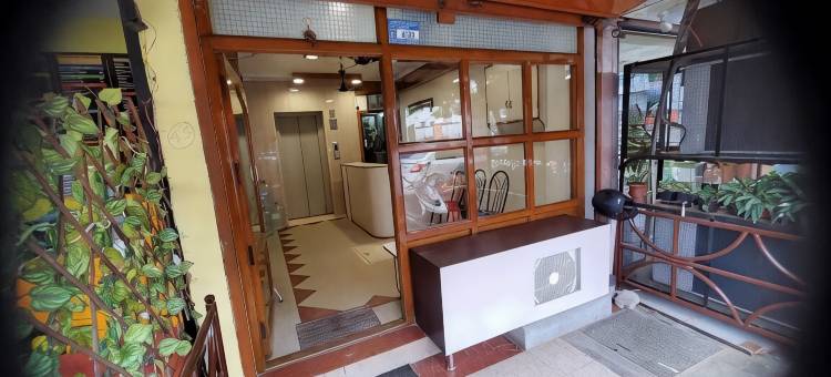 BMR酒店住宿(Hotel BMR Stay)图片