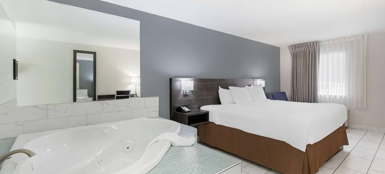 市中心旅馆及开间套房(Downtown Inn & Studio Suites)图片