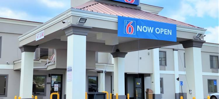 Studio 6套房，卡顿斯维尔，马里兰州-巴尔的摩西(Studio 6 Suites Catonsville, MD – Baltimore West)图片