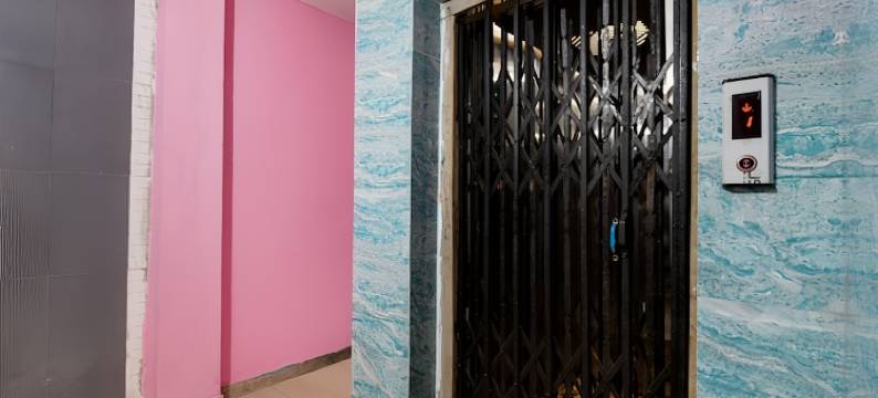 Goroomgo Chandra Bindu Swargadwar Golden Beach Puri图片