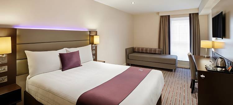 埃克塞特普瑞米尔酒店市中心(Premier Inn Exeter City Centre)图片