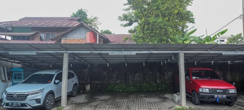 红多兹酒店-近玛纳多波里特克尼克(RedDoorz Near Politeknik Manado)图片